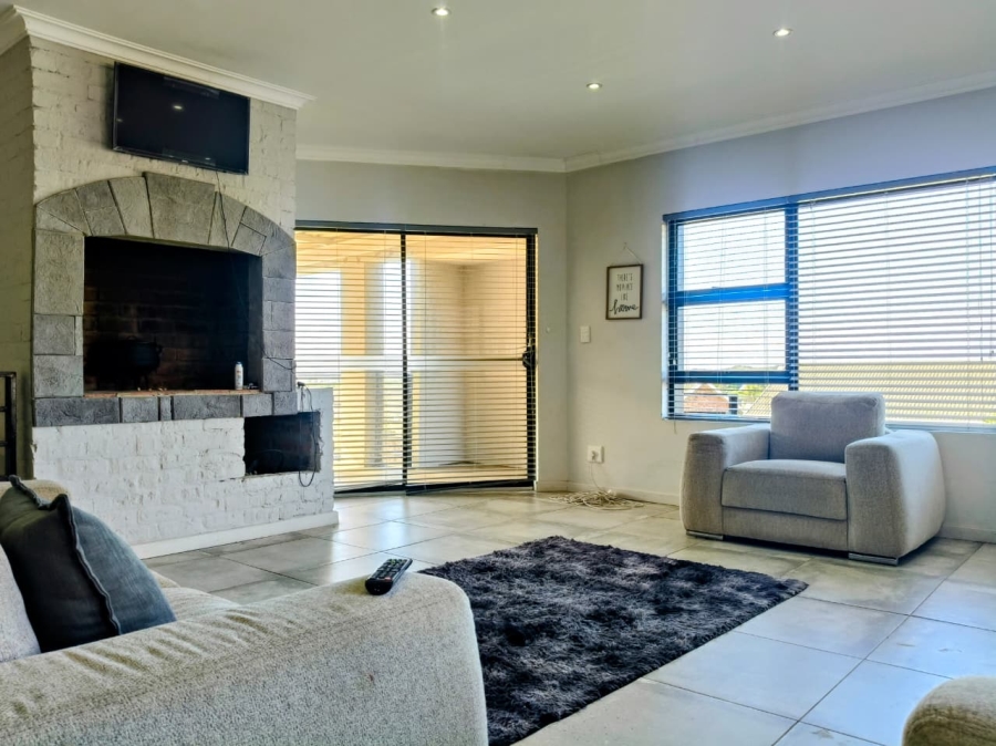 3 Bedroom Property for Sale in Aston Bay Eastern Cape